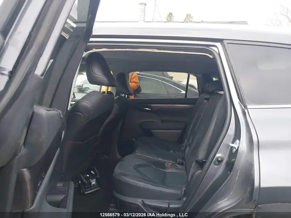 5TDDZRBHXMS129400 2021 TOYOTA HIGHLANDER - Image 8