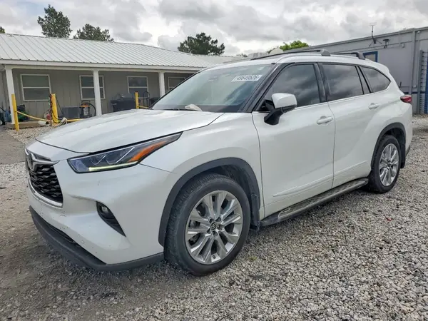 5TDDZRBHXNS205375 2022 TOYOTA HIGHLANDER - Image 1