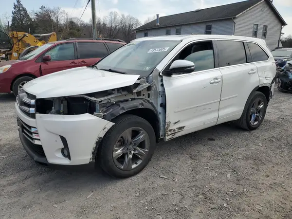 5TDDZRFH0HS438065 2017 TOYOTA HIGHLANDER - Image 1