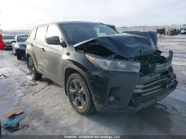 5TDDZRFH0HS466271 2017 TOYOTA HIGHLANDER - Image 1