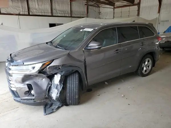 5TDDZRFH0HS472796 2017 TOYOTA HIGHLANDER - Image 1