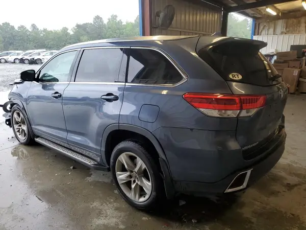 5TDDZRFH0JS491953 2018 TOYOTA HIGHLANDER - Image 2