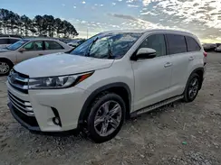 5TDDZRFH0JS806752 2018 TOYOTA HIGHLANDER