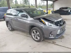 5TDDZRFH0JS859211 2018 TOYOTA HIGHLANDER