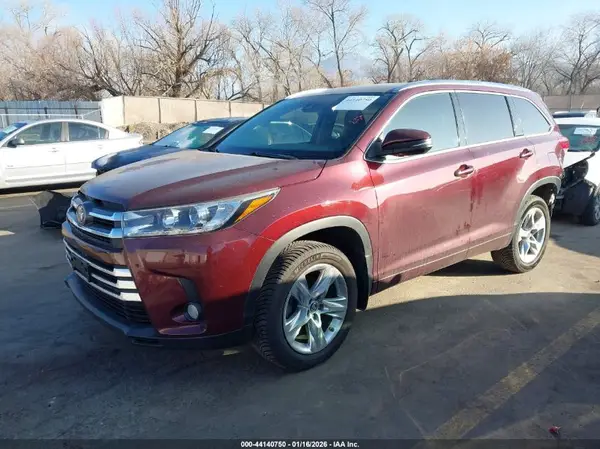 5TDDZRFH0JS876297 2018 TOYOTA HIGHLANDER - Image 2