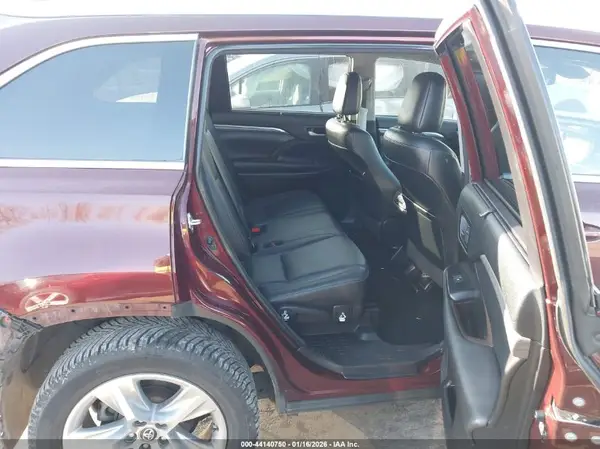 5TDDZRFH0JS876297 2018 TOYOTA HIGHLANDER - Image 8