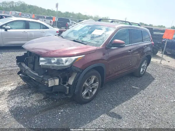 5TDDZRFH0JS882603 2018 TOYOTA HIGHLANDER - Image 2