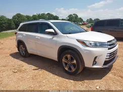 5TDDZRFH0JS884710 2018 TOYOTA HIGHLANDER