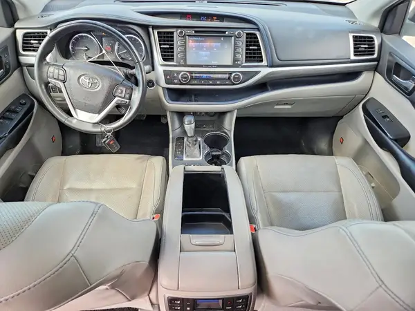 5TDDZRFH0KS743671 2019 TOYOTA HIGHLANDER - Image 8