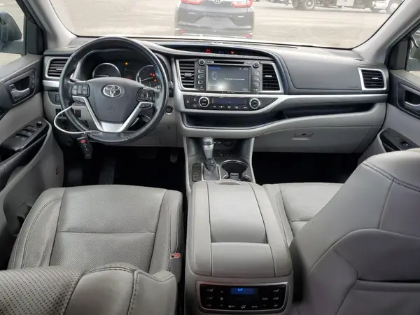 5TDDZRFH0KS992455 2019 TOYOTA HIGHLANDER - Image 8