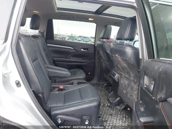 5TDDZRFH1HS362923 2017 TOYOTA HIGHLANDER - Image 8