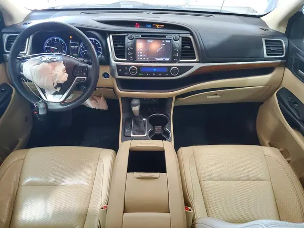 5TDDZRFH1HS388759 2017 TOYOTA HIGHLANDER - Image 8