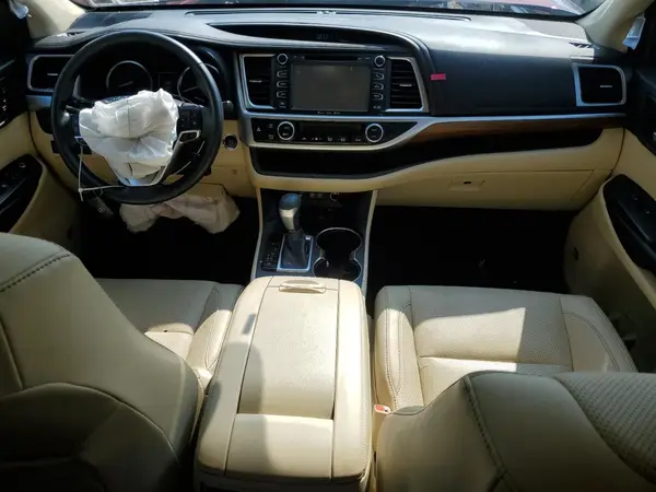 5TDDZRFH1HS402787 2017 TOYOTA HIGHLANDER - Image 8