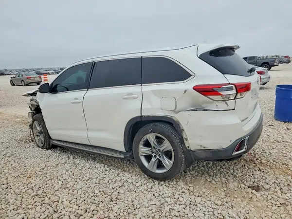 5TDDZRFH1HS417743 2017 TOYOTA HIGHLANDER - Image 2