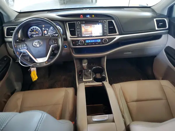 5TDDZRFH1HS436857 2017 TOYOTA HIGHLANDER - Image 8