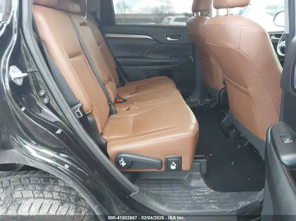 5TDDZRFH1HS448121 2017 TOYOTA HIGHLANDER - Image 8