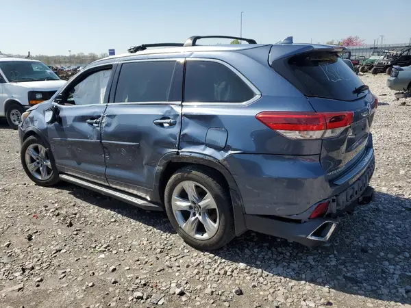 5TDDZRFH1HS448264 2017 TOYOTA HIGHLANDER - Image 2