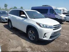 5TDDZRFH1HS456266 2017 TOYOTA HIGHLANDER