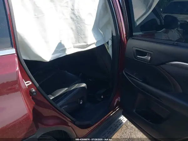 5TDDZRFH1HS466182 2017 TOYOTA HIGHLANDER - Image 8
