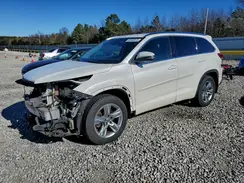 5TDDZRFH1JS830140 2018 TOYOTA HIGHLANDER