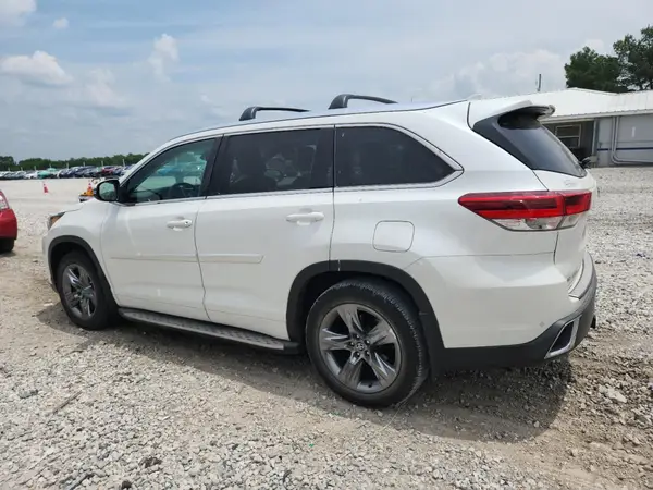 5TDDZRFH1JS848363 2018 TOYOTA HIGHLANDER - Image 2