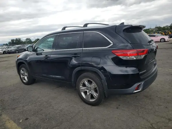 5TDDZRFH1JS852025 2018 TOYOTA HIGHLANDER - Image 2
