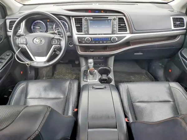 5TDDZRFH1JS855555 2018 TOYOTA HIGHLANDER - Image 8