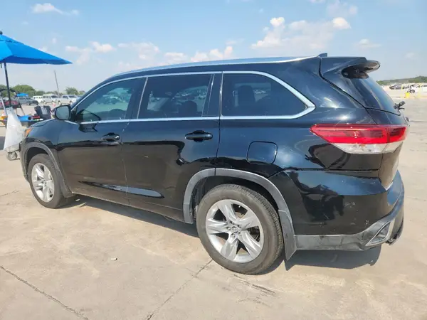5TDDZRFH1JS864210 2018 TOYOTA HIGHLANDER - Image 2