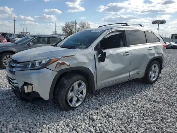 5TDDZRFH1JS865387 2018 TOYOTA HIGHLANDER - Image 1