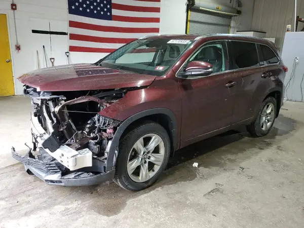 5TDDZRFH1JS889706 2018 TOYOTA HIGHLANDER - Image 1