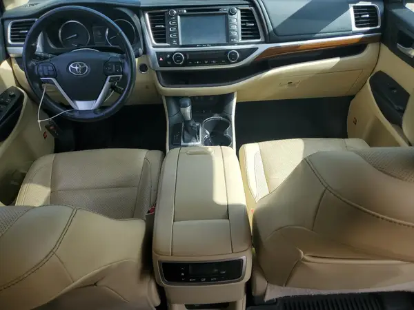 5TDDZRFH1JS908660 2018 TOYOTA HIGHLANDER - Image 8