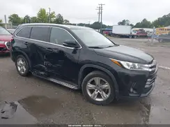 5TDDZRFH1JS910358 2018 TOYOTA HIGHLANDER