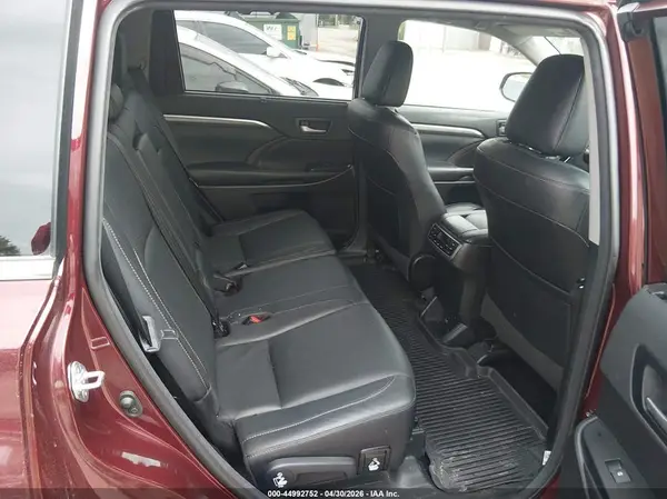 5TDDZRFH1JS911865 2018 TOYOTA HIGHLANDER - Image 8