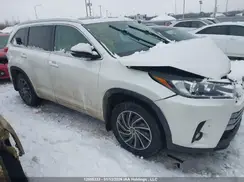 5TDDZRFH1KS701526 2019 TOYOTA HIGHLANDER