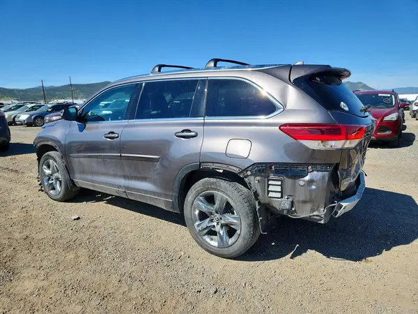 5TDDZRFH1KS931860 2019 TOYOTA HIGHLANDER - Image 2
