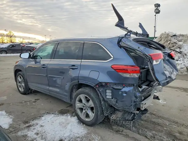 5TDDZRFH1KS941790 2019 TOYOTA HIGHLANDER - Image 2