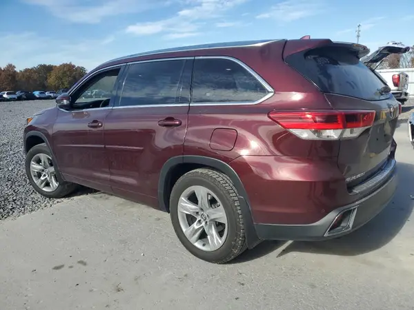 5TDDZRFH1KS975857 2019 TOYOTA HIGHLANDER - Image 2