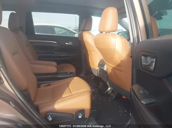 5TDDZRFH1KS980122 2019 TOYOTA HIGHLANDER - Image 8