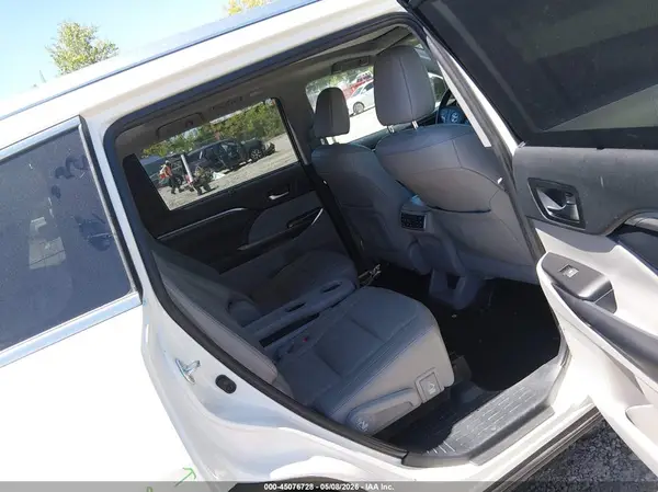 5TDDZRFH1KS996594 2019 TOYOTA HIGHLANDER - Image 8