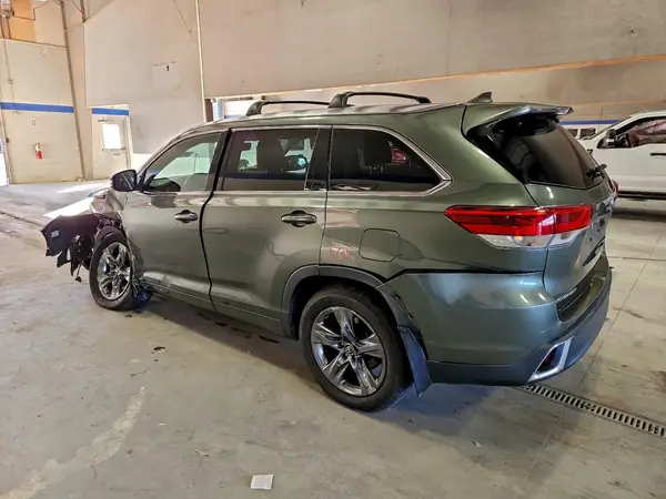 5TDDZRFH1KS999785 2019 TOYOTA HIGHLANDER - Image 2