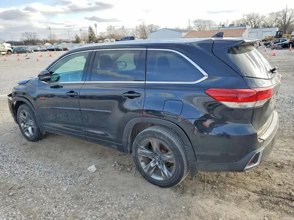 5TDDZRFH2HS379522 2017 TOYOTA HIGHLANDER - Image 2