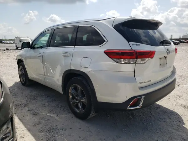 5TDDZRFH2HS385918 2017 TOYOTA HIGHLANDER - Image 2