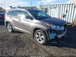 5TDDZRFH2HS422546 2017 TOYOTA HIGHLANDER