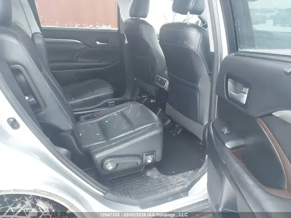 5TDDZRFH2HS440755 2017 TOYOTA HIGHLANDER - Image 8