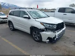 5TDDZRFH2HS461797 2017 TOYOTA HIGHLANDER