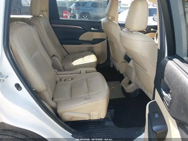 5TDDZRFH2HS467289 2017 TOYOTA HIGHLANDER - Image 8