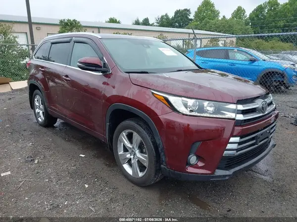 5TDDZRFH2HS474887 2017 TOYOTA HIGHLANDER - Image 1