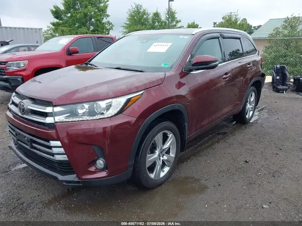 5TDDZRFH2HS474887 2017 TOYOTA HIGHLANDER - Image 2