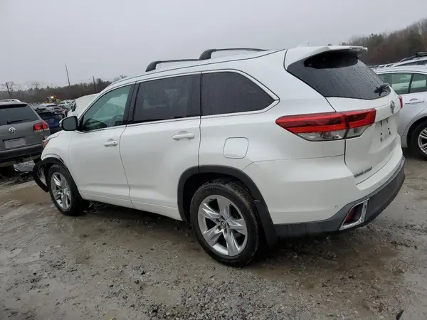 5TDDZRFH2JS498533 2018 TOYOTA HIGHLANDER - Image 2