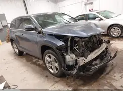 5TDDZRFH2JS833192 2018 TOYOTA HIGHLANDER